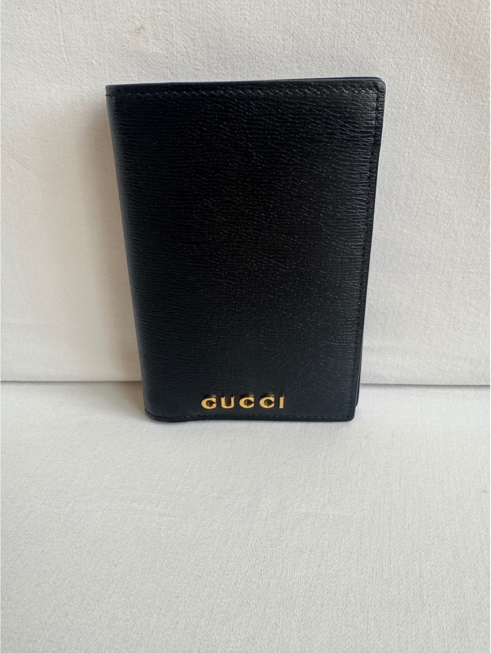 Gucci Black Leather Passport Cover Wallet Gold Logo Made in Italy